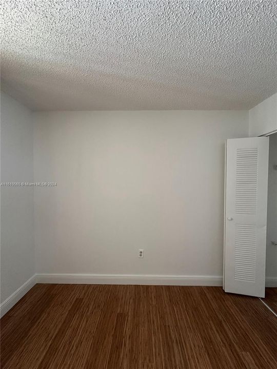 For Rent: $2,150 (2 beds, 2 baths, 986 Square Feet)