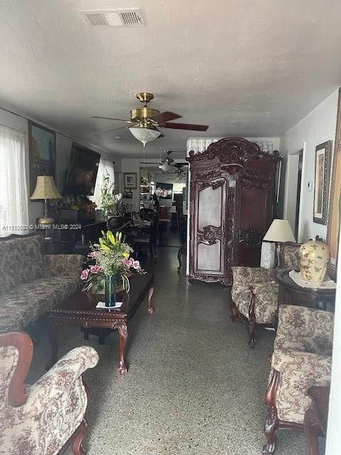 En Venta: $625,000 (0 camas, 0 baños, 1597 Pies cuadrados)