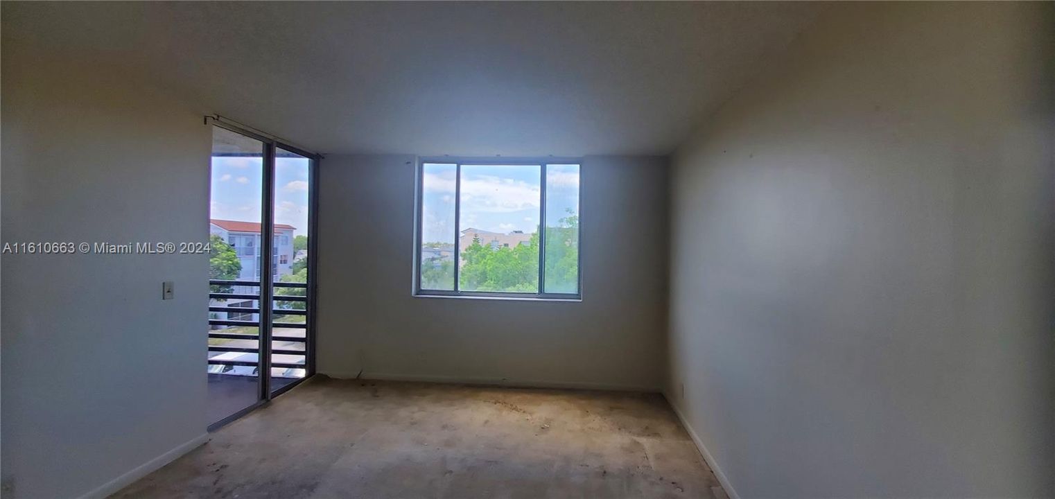 En Venta: $155,000 (1 camas, 1 baños, 748 Pies cuadrados)