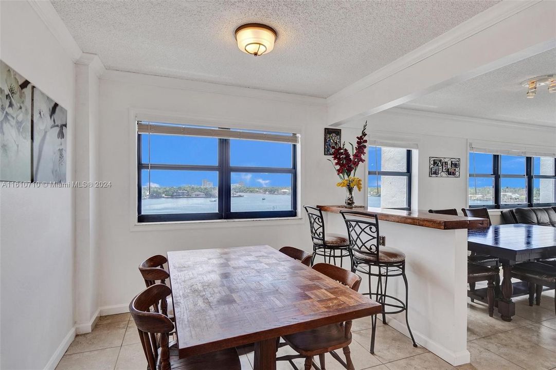 For Sale: $624,900 (2 beds, 2 baths, 1660 Square Feet)