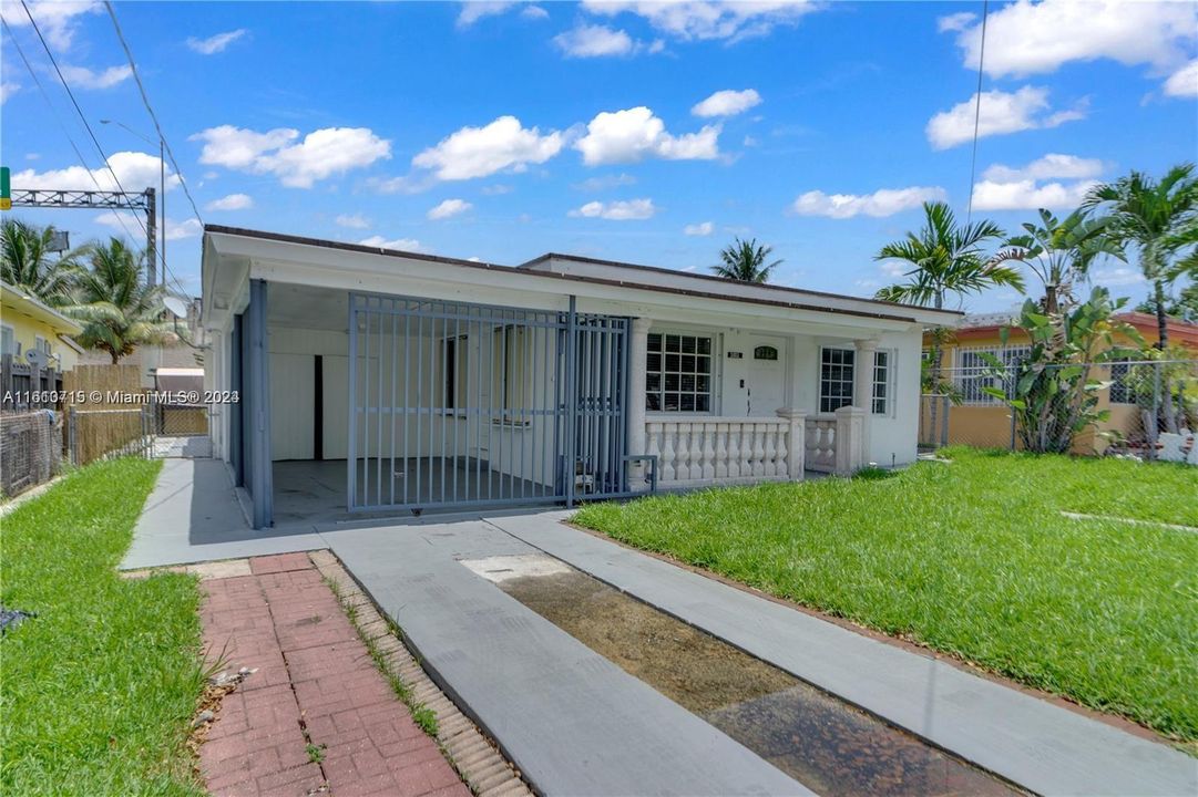 En Venta: $724,900 (0 camas, 0 baños, 1797 Pies cuadrados)