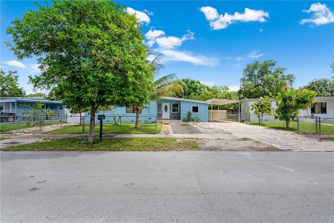 For Sale: $540,000 (4 beds, 2 baths, 1224 Square Feet)