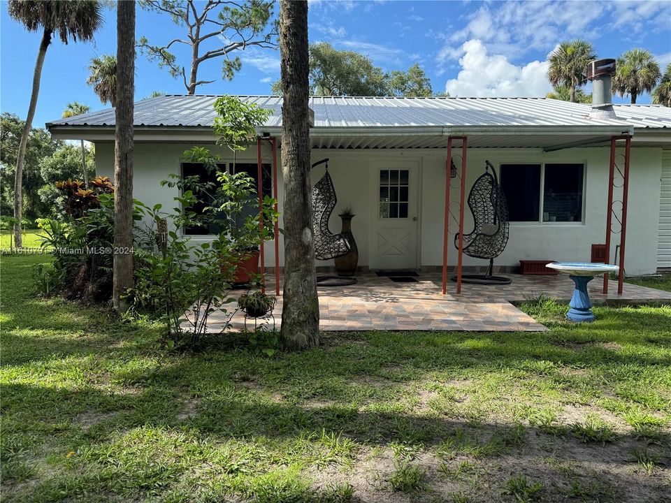 Recently Sold: $500,000 (4 beds, 2 baths, 0 Square Feet)