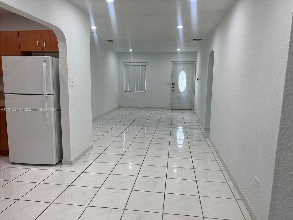 En Venta: $599,000 (2 camas, 1 baños, 1231 Pies cuadrados)