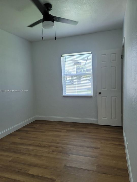 For Rent: $2,900 (3 beds, 1 baths, 1628 Square Feet)