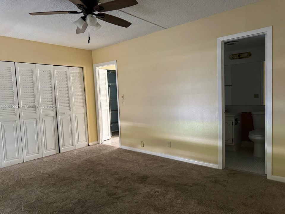 For Rent: $1,650 (1 beds, 1 baths, 720 Square Feet)