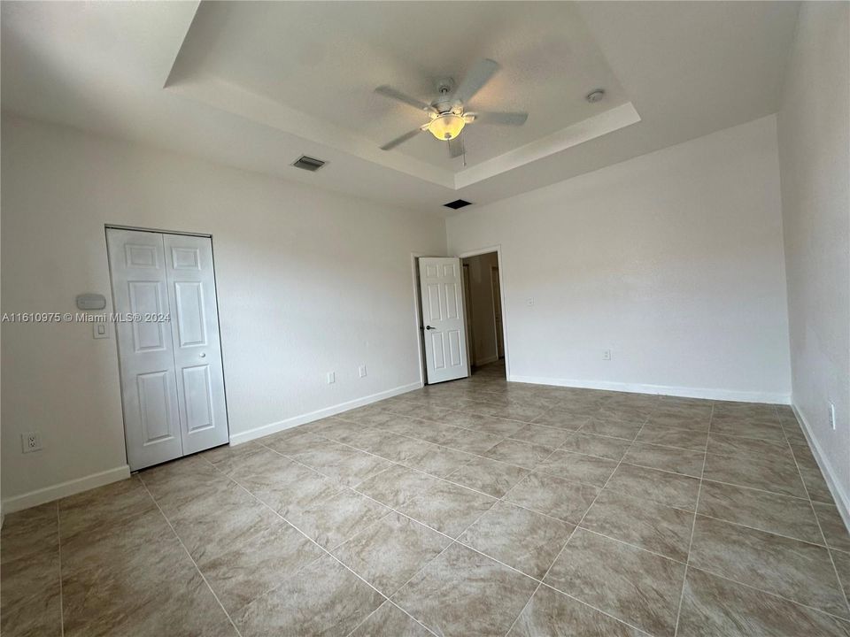 For Rent: $2,950 (3 beds, 2 baths, 1658 Square Feet)