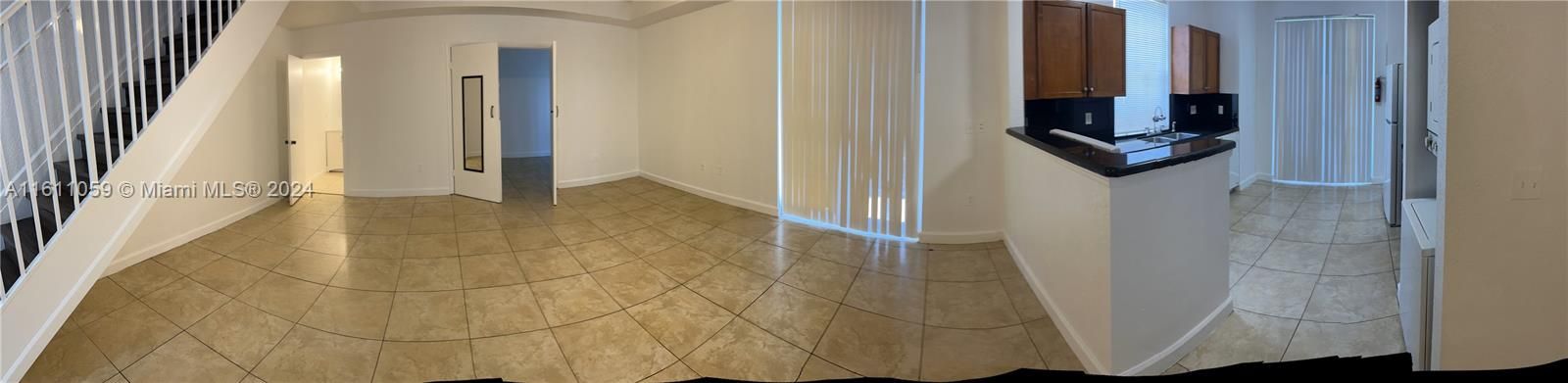 For Rent: $2,300 (2 beds, 2 baths, 1359 Square Feet)