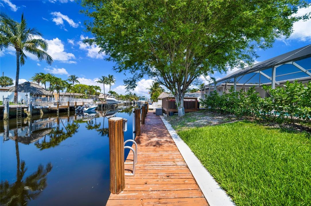 For Sale: $1,449,000 (4 beds, 3 baths, 2122 Square Feet)