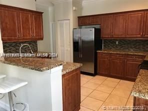 For Rent: $5,600 (4 beds, 3 baths, 2378 Square Feet)
