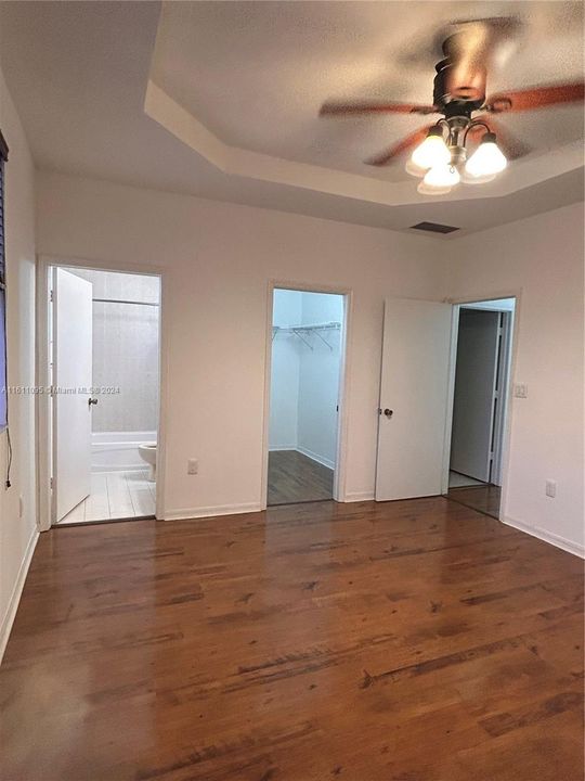For Rent: $2,800 (2 beds, 2 baths, 1150 Square Feet)