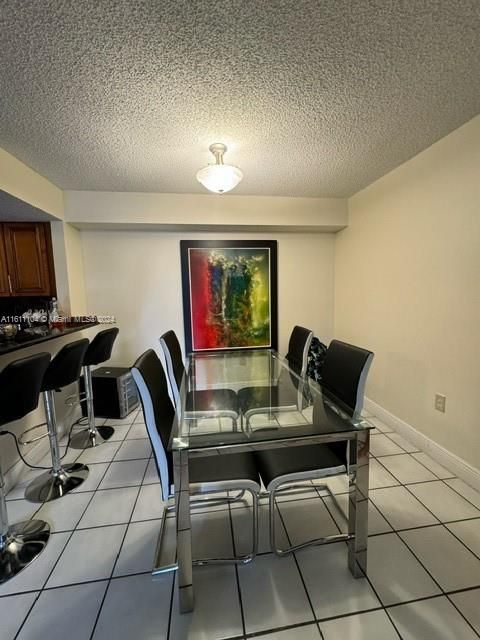 For Rent: $2,100 (2 beds, 2 baths, 1113 Square Feet)