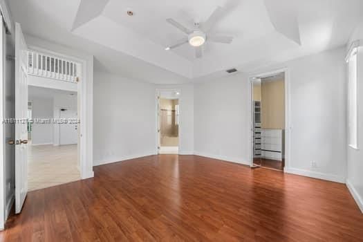 For Rent: $4,990 (3 beds, 2 baths, 2163 Square Feet)