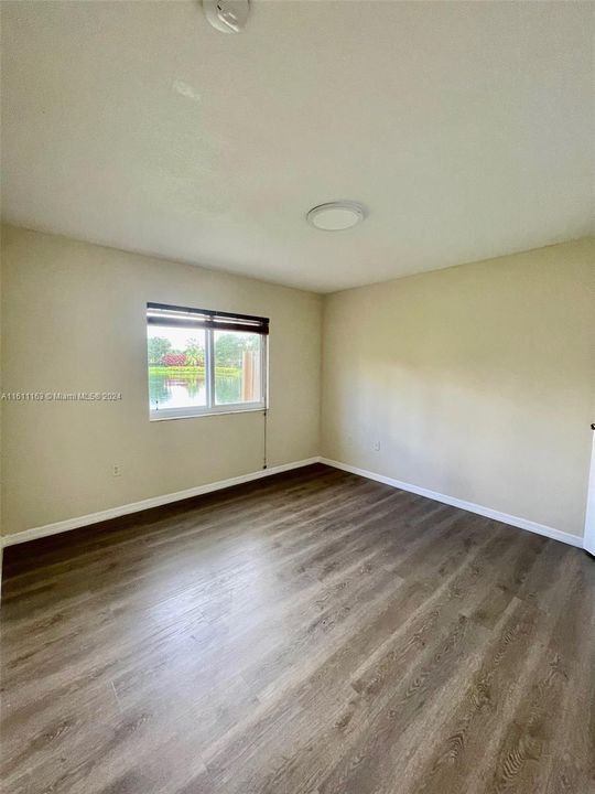 For Rent: $2,150 (2 beds, 2 baths, 920 Square Feet)