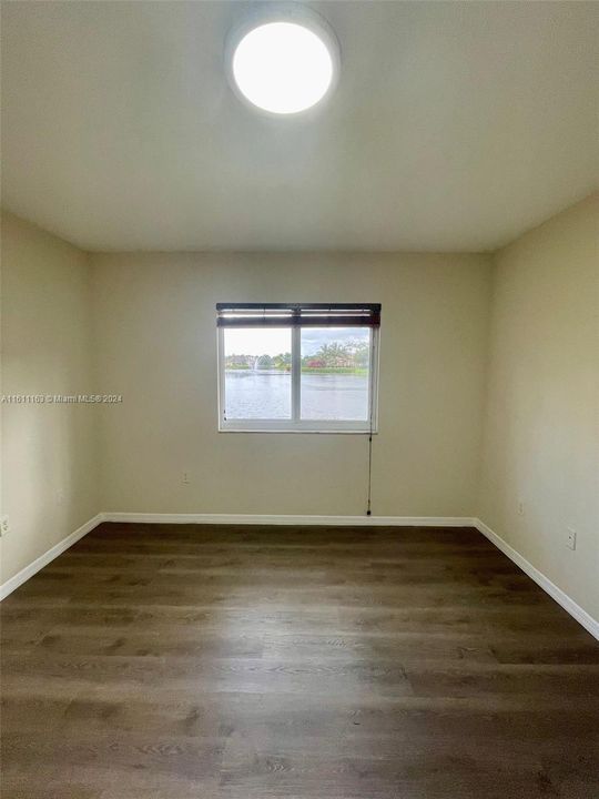 For Rent: $2,150 (2 beds, 2 baths, 920 Square Feet)