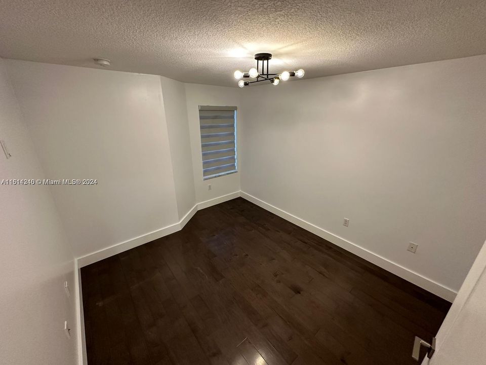 For Rent: $3,500 (3 beds, 2 baths, 1798 Square Feet)