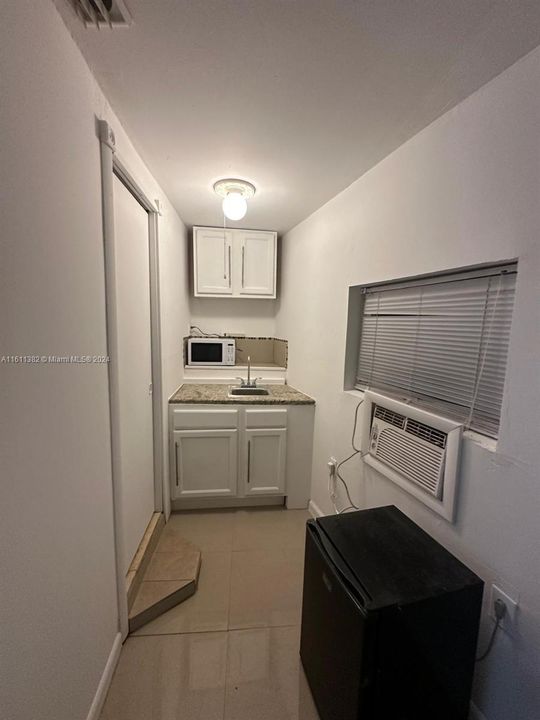 For Rent: $1,500 (1 beds, 1 baths, 1311 Square Feet)