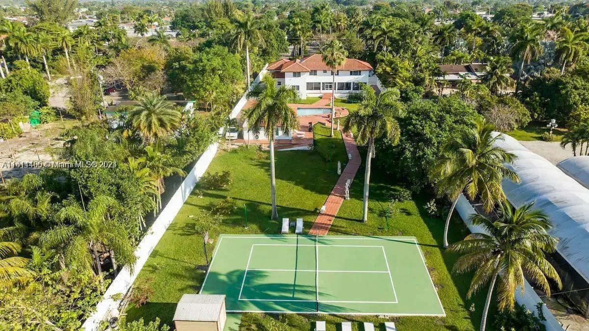 En Venta: $3,399,000 (10 camas, 6 baños, 5116 Pies cuadrados)