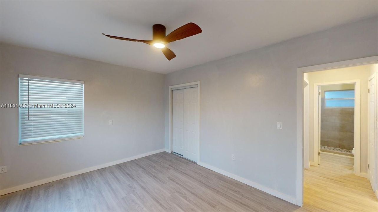 For Rent: $3,000 (2 beds, 2 baths, 1250 Square Feet)