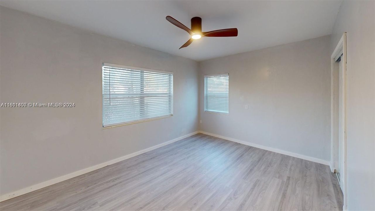 For Rent: $3,000 (2 beds, 2 baths, 1250 Square Feet)