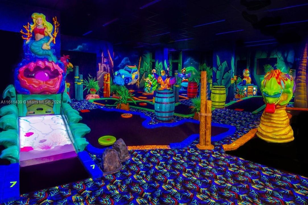 Glow In The Dark Golf