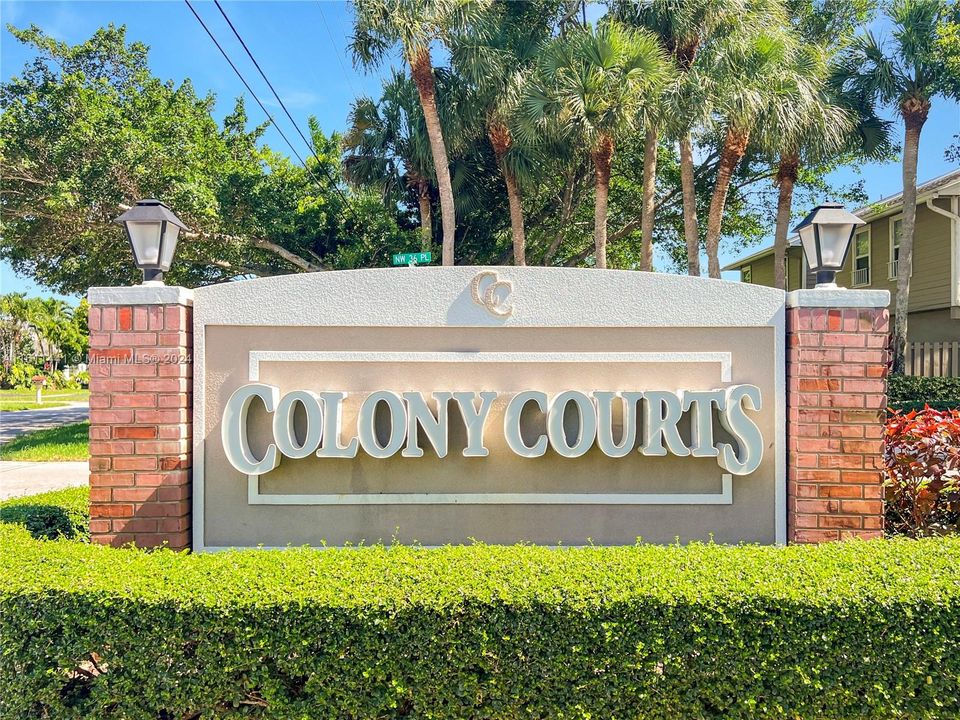 Welcome to Colony Courts in West Surnise, FL