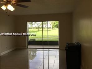 For Rent: $1,900 (2 beds, 2 baths, 912 Square Feet)