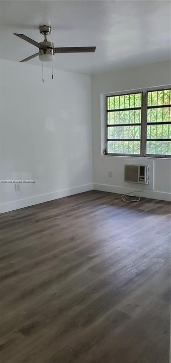 For Rent: $2,150 (2 beds, 1 baths, 1485 Square Feet)