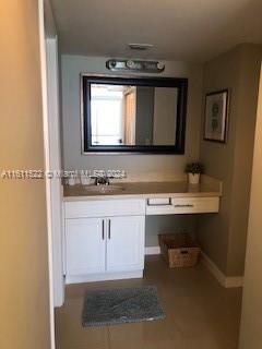 For Rent: $3,500 (2 beds, 2 baths, 1190 Square Feet)