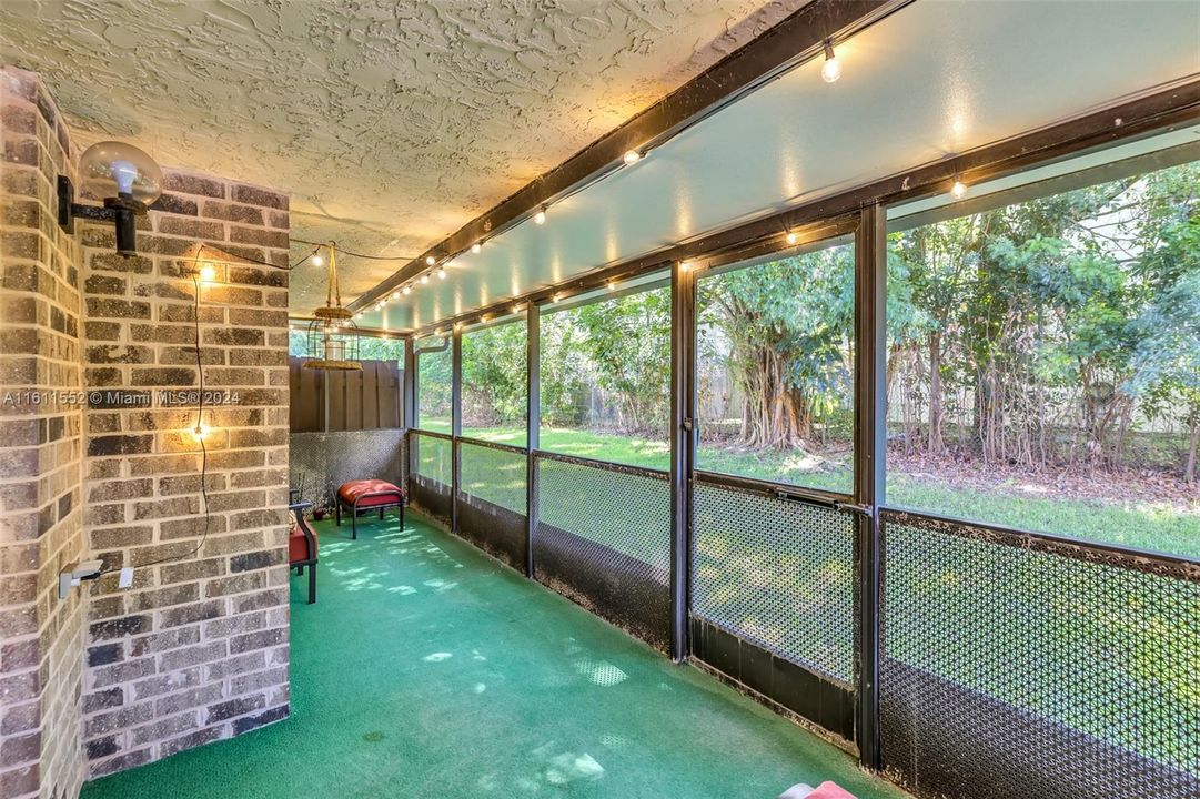 Private, screened patio