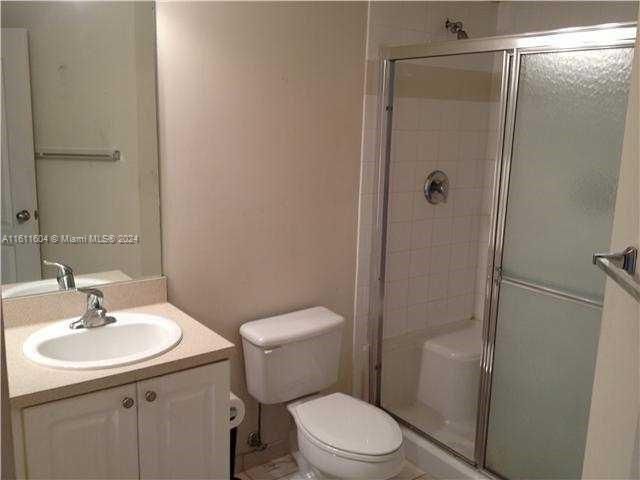 出租: $2,300 (2 贝兹, 2 浴室, 1403 平方英尺)