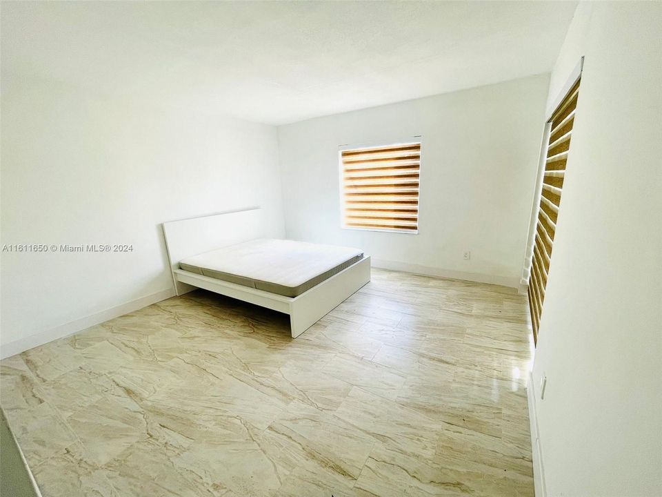 For Rent: $3,100 (3 beds, 2 baths, 1197 Square Feet)