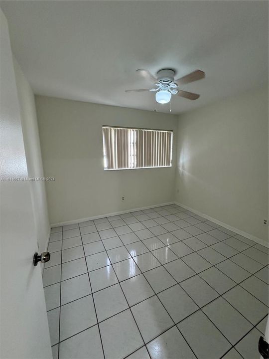 For Rent: $3,000 (3 beds, 2 baths, 1396 Square Feet)