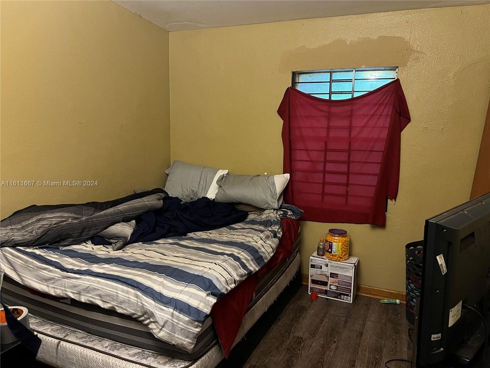 For Sale: $143,000 (3 beds, 1 baths, 0 Square Feet)