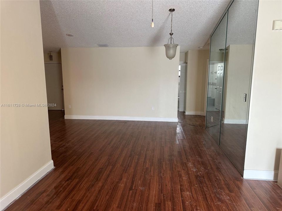 For Rent: $3,900 (4 beds, 2 baths, 0 Square Feet)