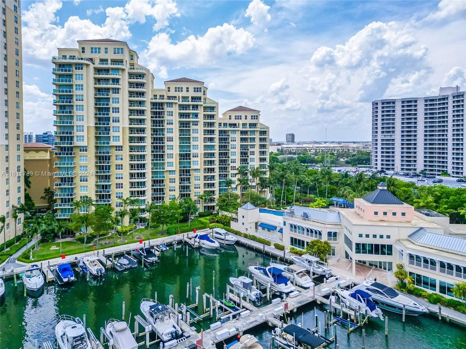 For Sale: $1,599,000 (3 beds, 2 baths, 1730 Square Feet)