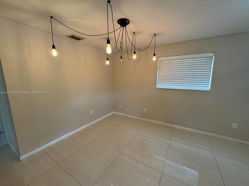 For Rent: $1,900 (2 beds, 1 baths, 0 Square Feet)