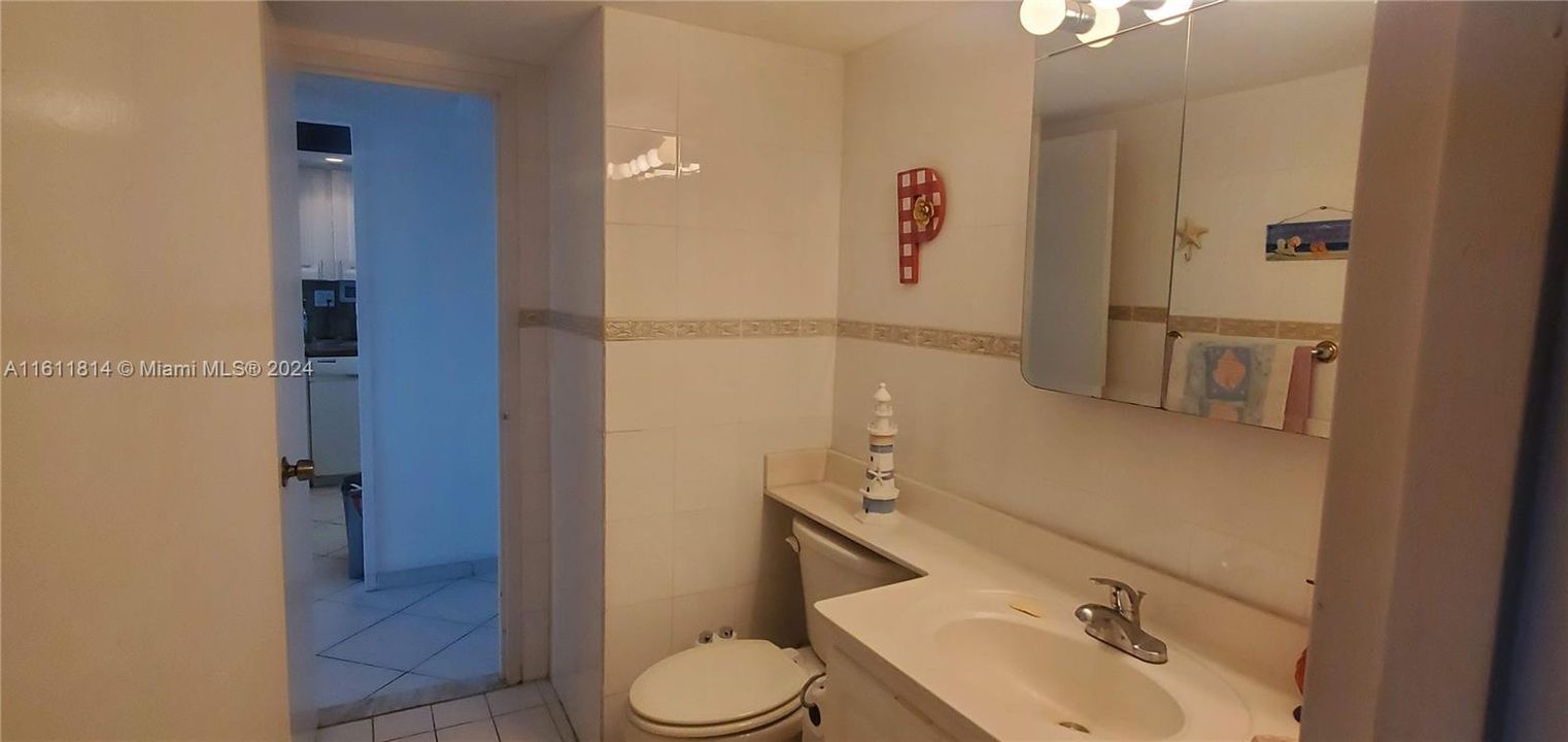 В аренду: $2,950 (1 спален, 1 ванн, 832 Квадратных фут)