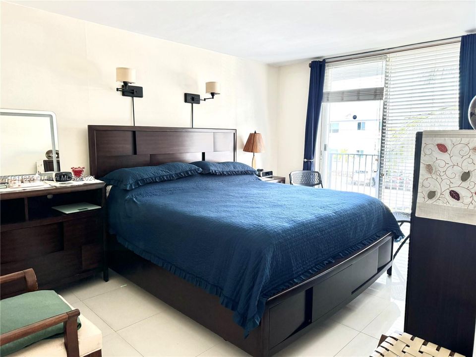 En Venta: $360,000 (2 camas, 2 baños, 1240 Pies cuadrados)