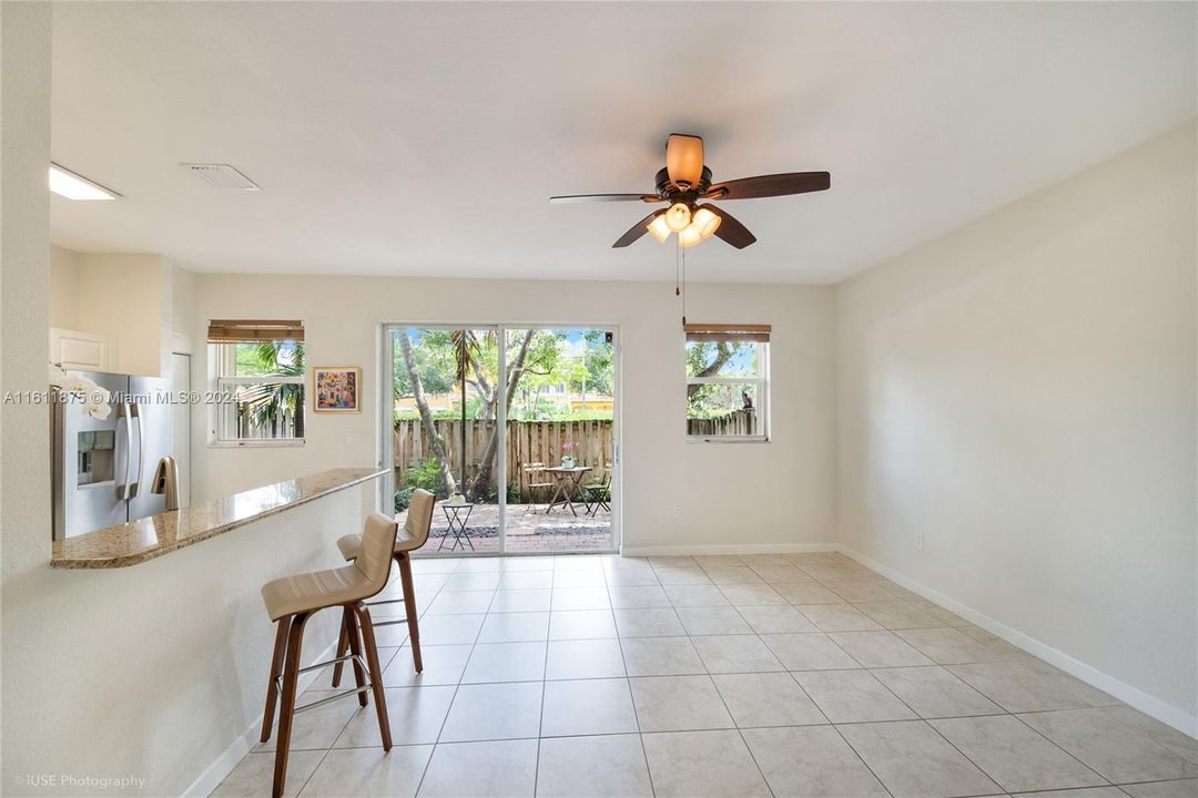 For Sale: $545,000 (3 beds, 2 baths, 1733 Square Feet)