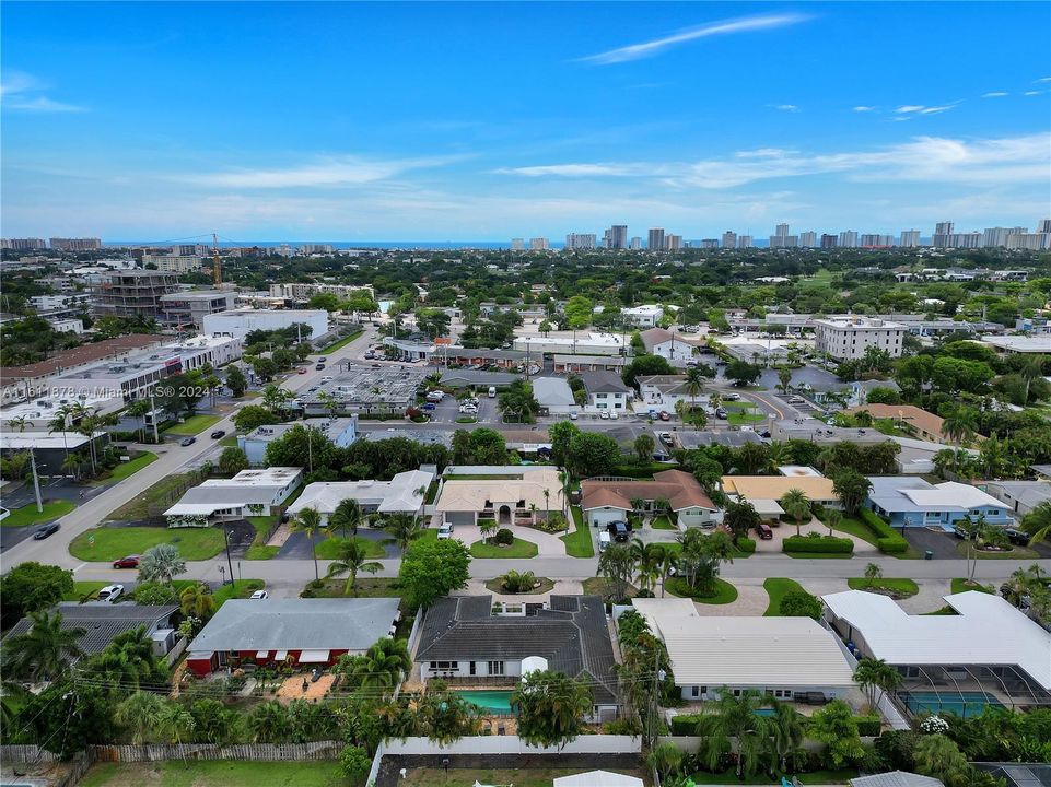 For Sale: $1,390,000 (3 beds, 3 baths, 1938 Square Feet)