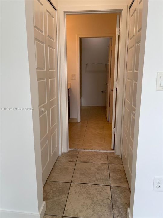 For Rent: $3,300 (3 beds, 2 baths, 1898 Square Feet)