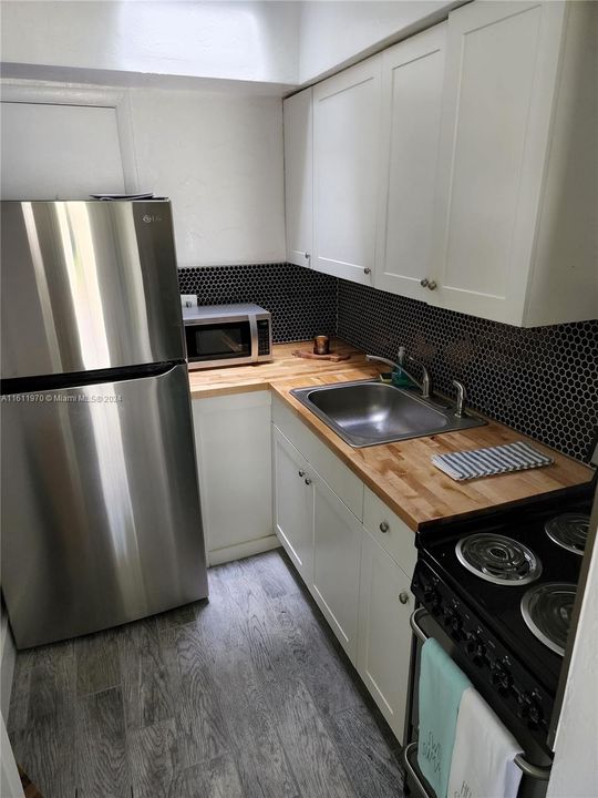For Rent: $1,650 (1 beds, 1 baths, 580 Square Feet)