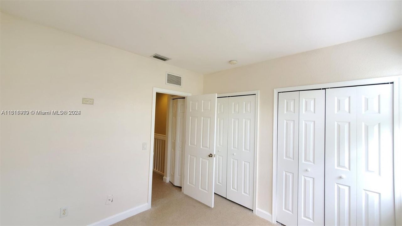 For Rent: $3,099 (3 beds, 2 baths, 1450 Square Feet)