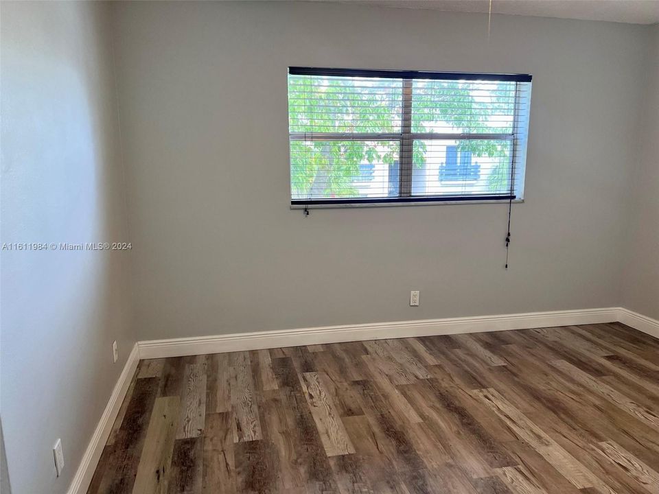 For Rent: $1,775 (1 beds, 1 baths, 684 Square Feet)