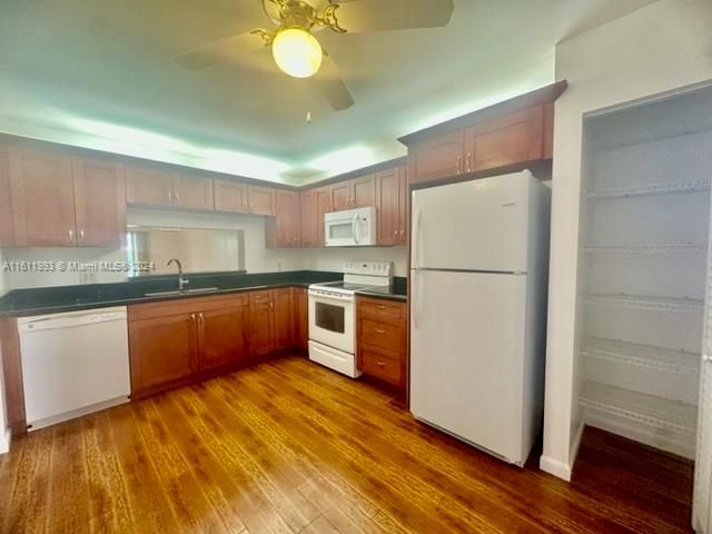 For Rent: $2,300 (2 beds, 2 baths, 1192 Square Feet)