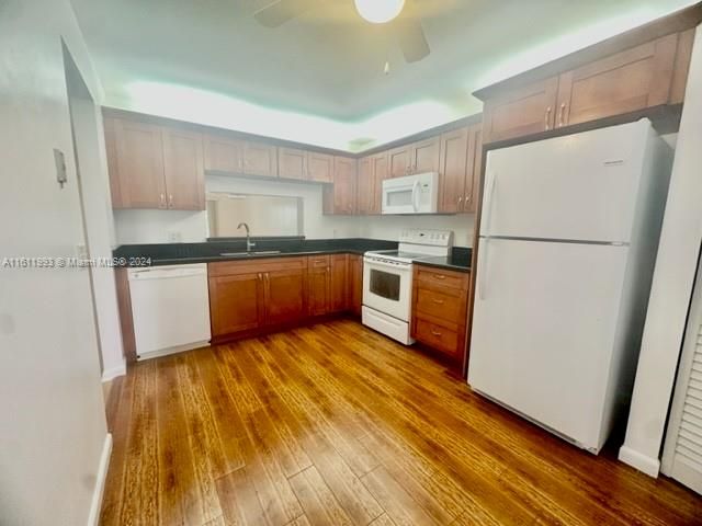 For Rent: $2,300 (2 beds, 2 baths, 1192 Square Feet)