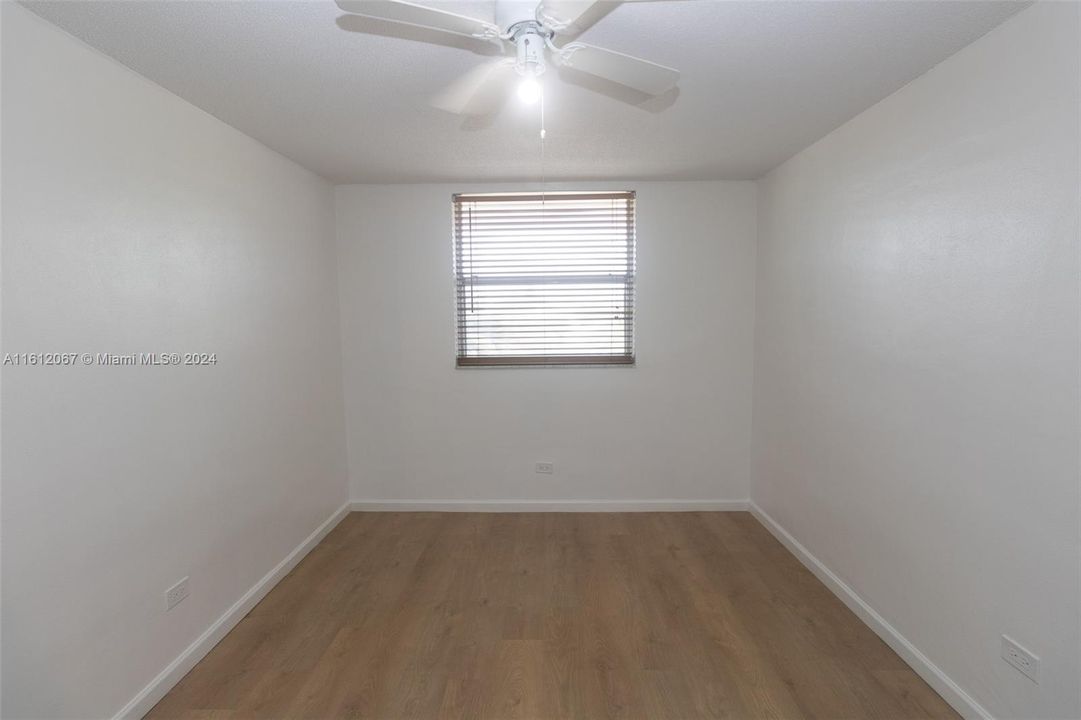 For Rent: $2,299 (3 beds, 2 baths, 1400 Square Feet)