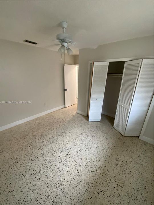 For Rent: $2,600 (2 beds, 1 baths, 2105 Square Feet)