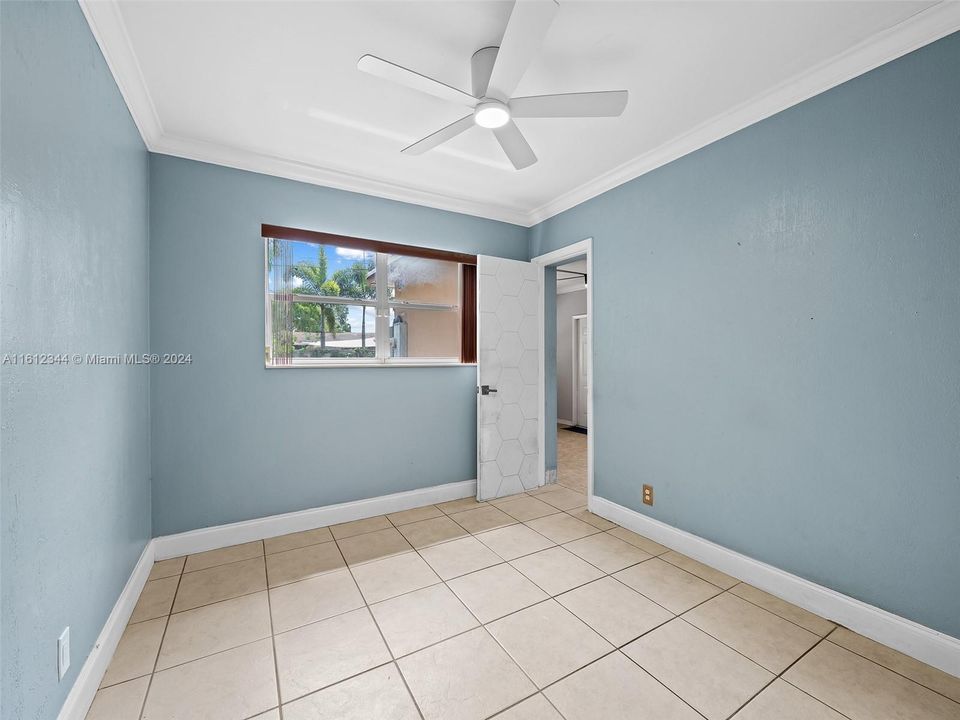 For Rent: $3,500 (3 beds, 2 baths, 1625 Square Feet)